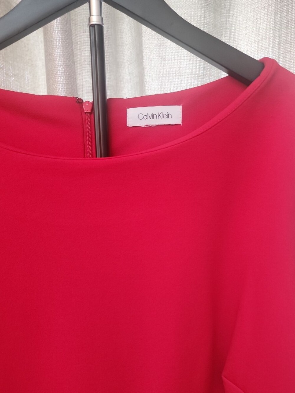 Calvin Klein Red Bell-Sleeve Shift Dress - Picture 2 of 3